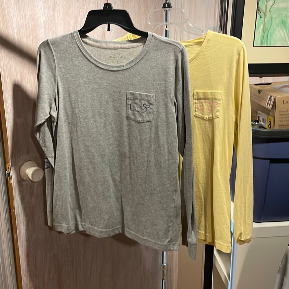 Three vineyard vines long sleeve